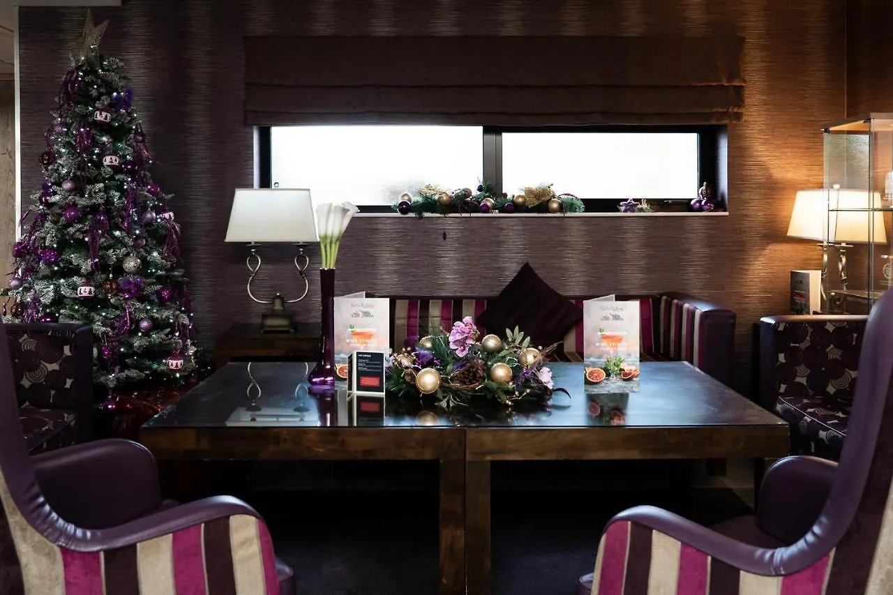Ballyrobin Hotel Aldergrove