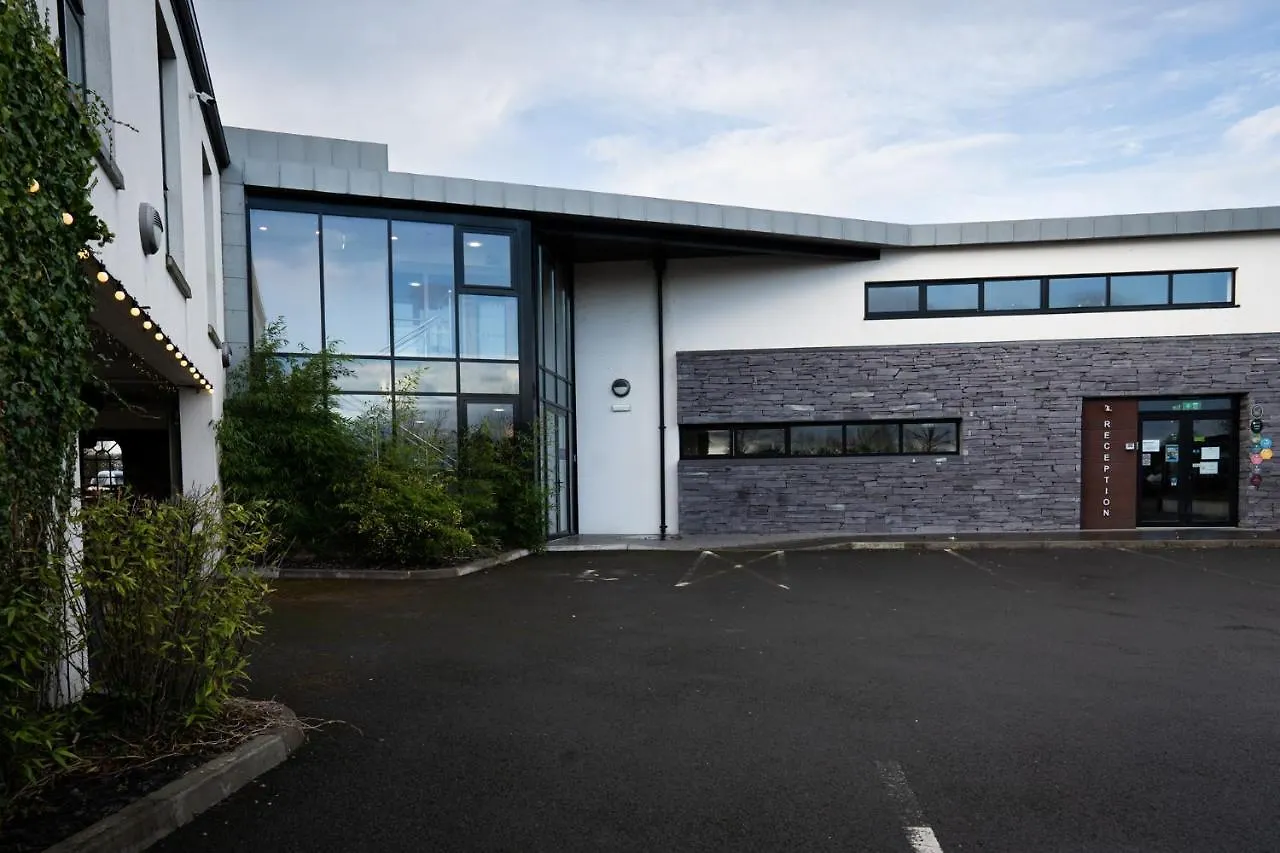 ***  Ballyrobin Hotel Aldergrove United Kingdom