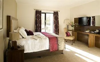 Ballyrobin Hotel Aldergrove