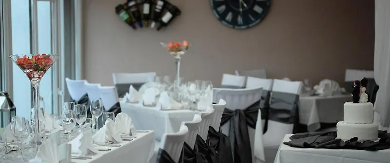 ***  Ballyrobin Hotel Aldergrove United Kingdom
